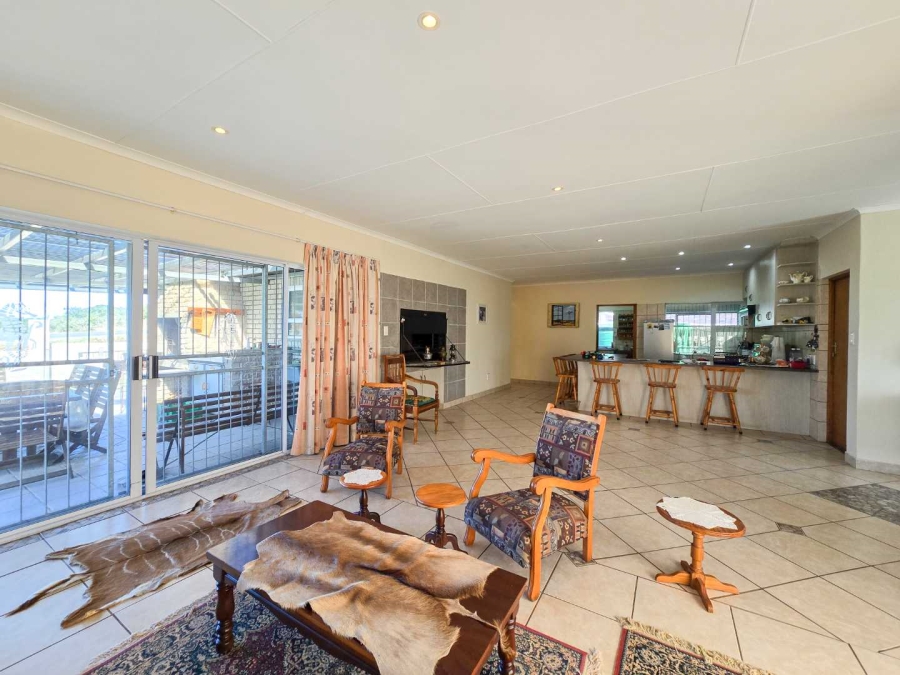 3 Bedroom Property for Sale in Stilbaai Wes Western Cape